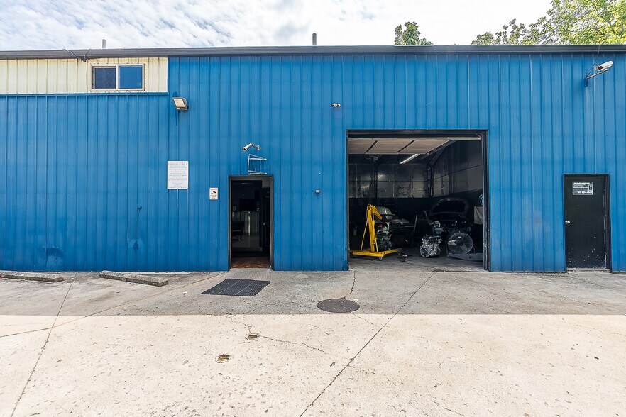 More Photos Of 3190 Profit Dr, Fairfield Warehouse For Lease