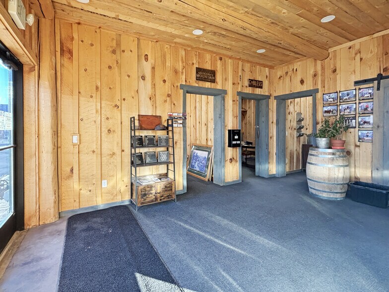 More Photos Of 350-352 E Bridge St, Hotchkiss Office For Sale