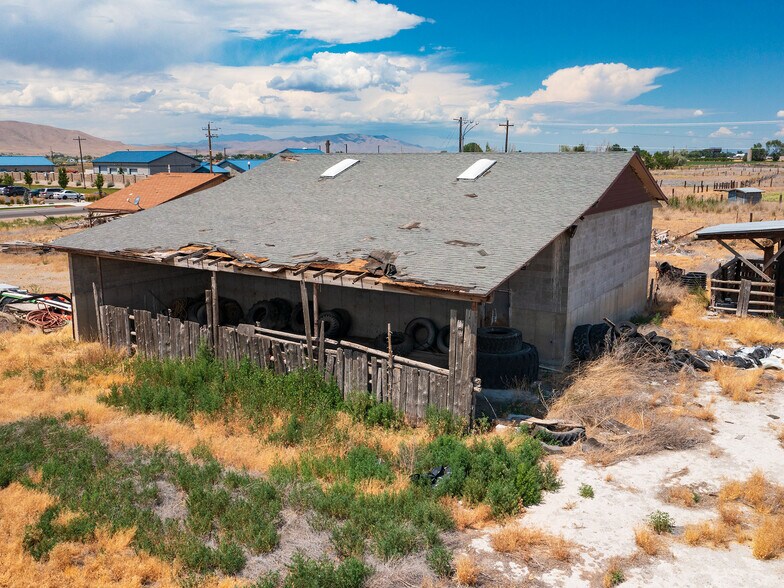 More Photos Of 1008 N 1750 W, Salem Industrial For Sale