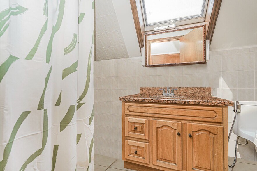 More Photos Of 237 Bay Ridge Pky, Brooklyn Apartments For Sale