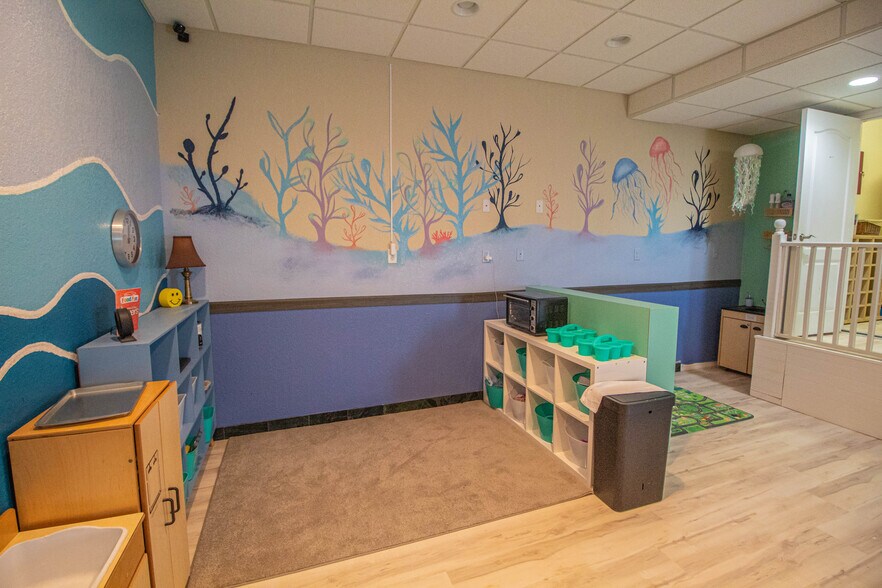 More Photos Of 17162 Toledo Blade Blvd, Port Charlotte Medical For Sale