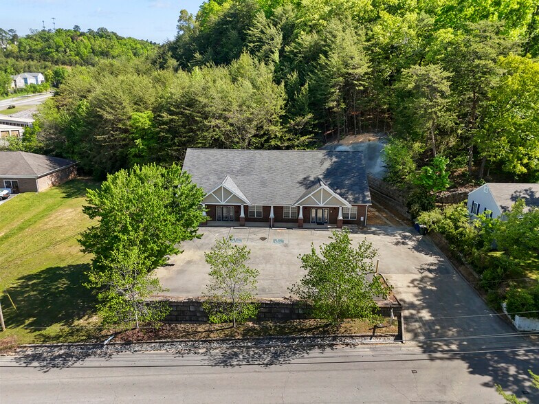 More Photos Of 317 Sylvan St, Chattanooga Office For Sale