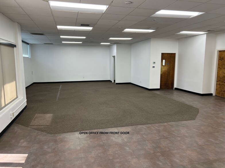 More Photos Of 3133 Mission Inn Ave, Riverside Warehouse For Sale