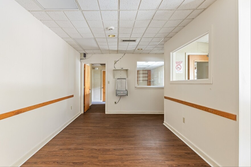 More Photos Of 2630 E Chestnut Ave, Vineland Medical For Sale