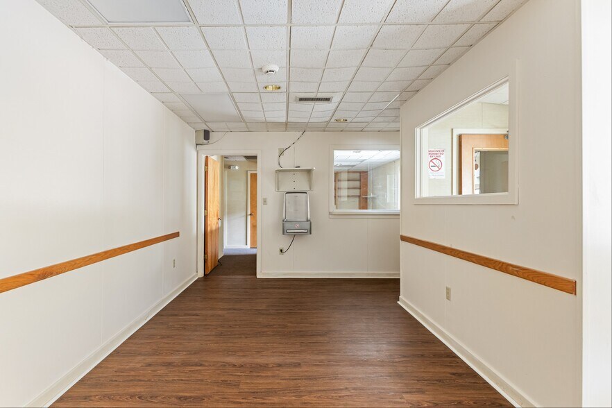 More Photos Of 2630 E Chestnut Ave, Vineland Medical For Sale