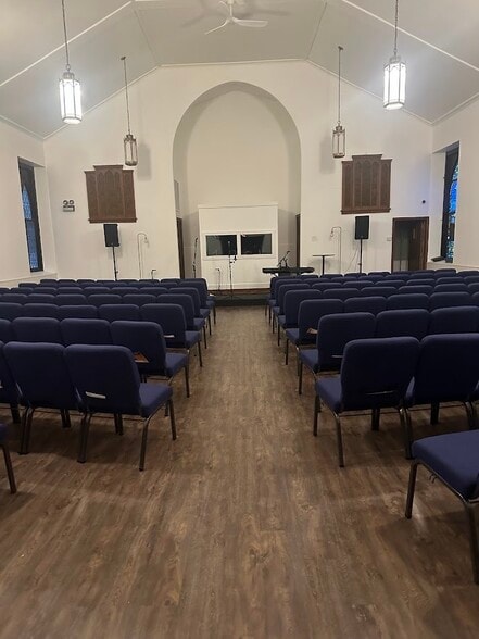 More Photos Of 3002 Main St, Morgantown Religious Facility For Sale