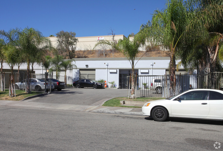 Primary Photo Of 1775 Container Cir, Jurupa Valley Warehouse For Lease