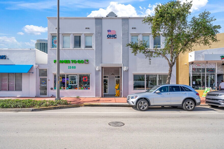 Primary Photo Of 1558 Alton Rd, Miami Beach Office For Sale