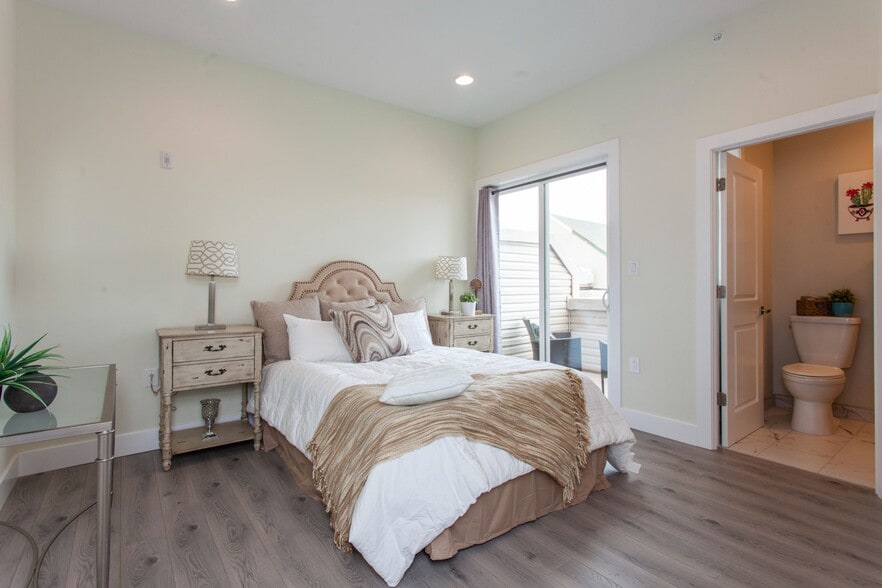 More Photos Of 1533 Parrish St, Philadelphia Apartments For Sale