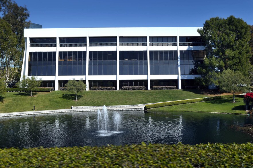 More Photos Of 4340 Von Karman Ave, Newport Beach Office For Sale
