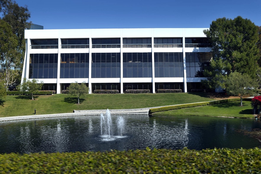 More Photos Of 4340 Von Karman Ave, Newport Beach Office For Sale