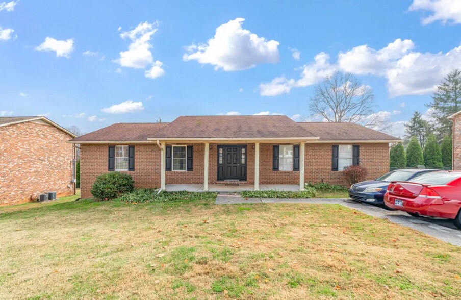 Primary Photo Of 4808 Cannon Ridge Dr, Knoxville Apartments For Sale