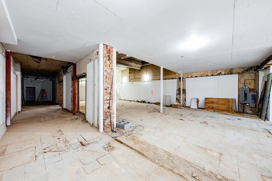 More Photos Of 7416 13th Ave, Brooklyn Freestanding For Lease