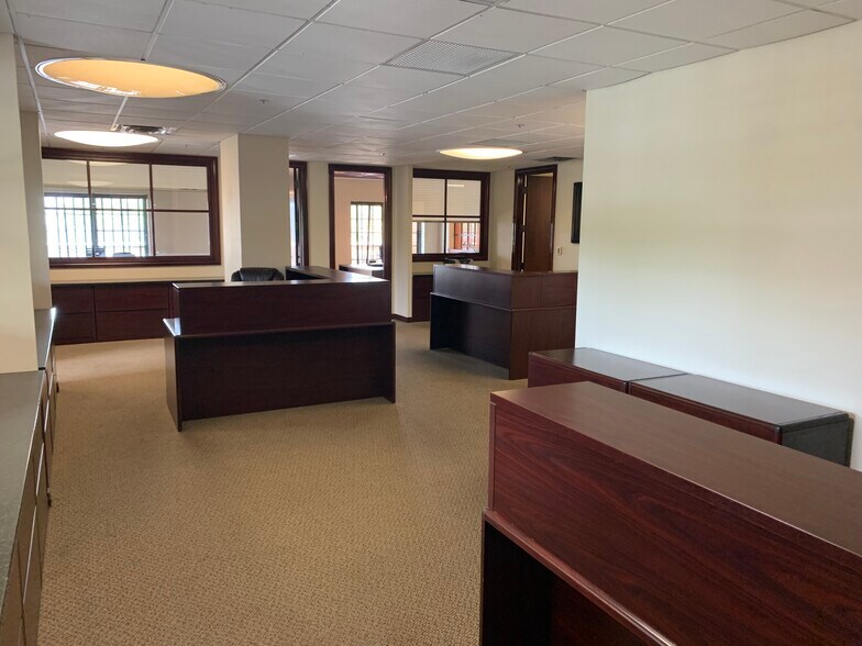 More Photos Of 1924 S Osprey Ave, Sarasota Coworking Space