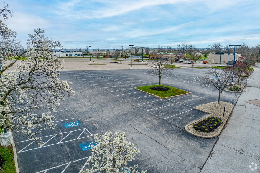 More Photos Of 30 Merchant St, Cincinnati Office For Lease