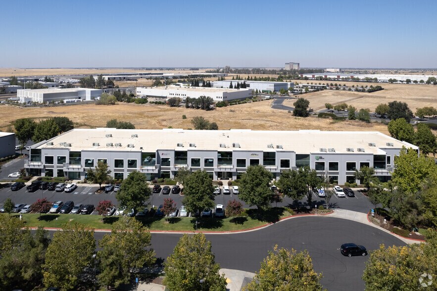 More Photos Of 269 Technology Way, Rocklin Showroom For Sale