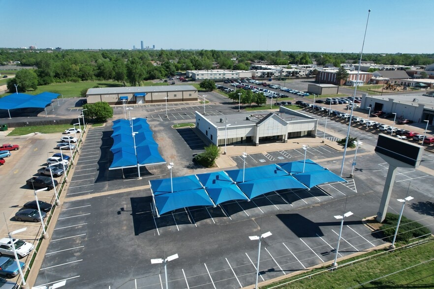 Primary Photo Of 613 W I 240 Service Rd, Oklahoma City Auto Dealership For Lease