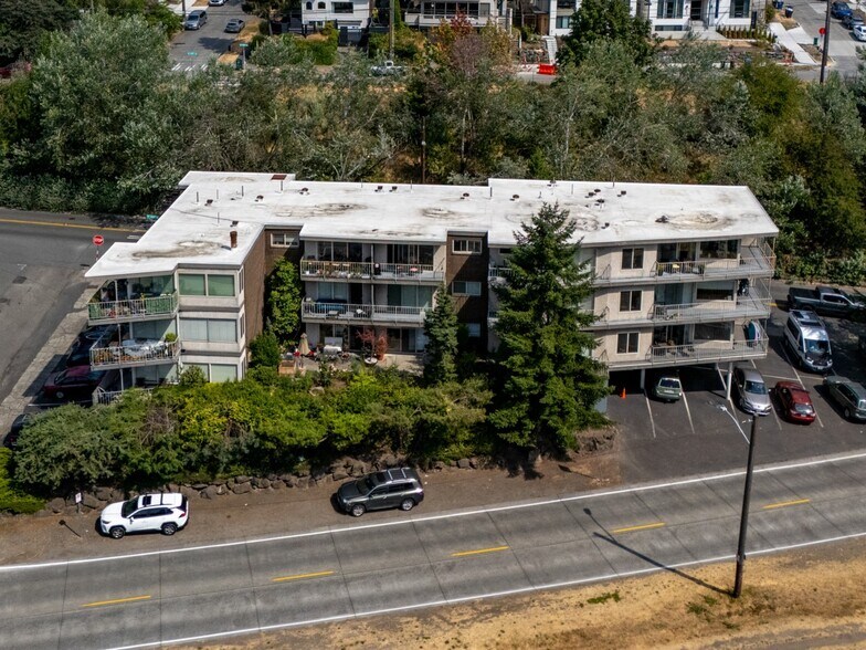More Photos Of 401 NE 40th St, Seattle Apartments For Sale