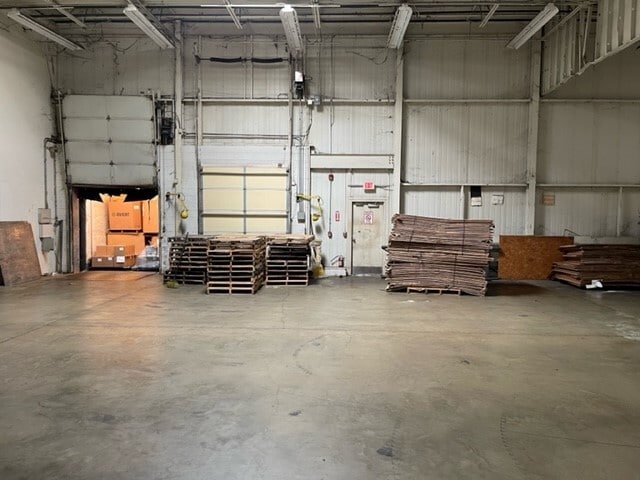 More Photos Of 11501-11601 Otter Creek South Rd, Mabelvale Distribution For Lease