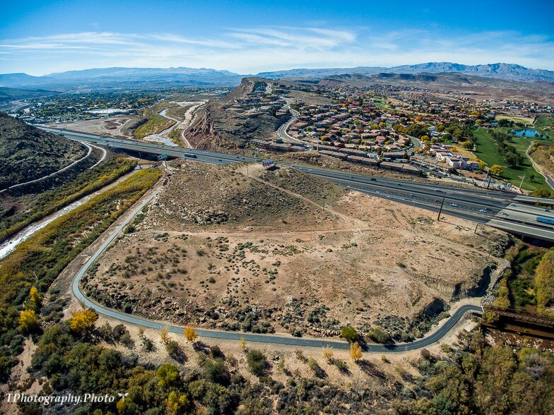 More Photos Of 2100 S Convention Center Dr, Saint George Land For Sale