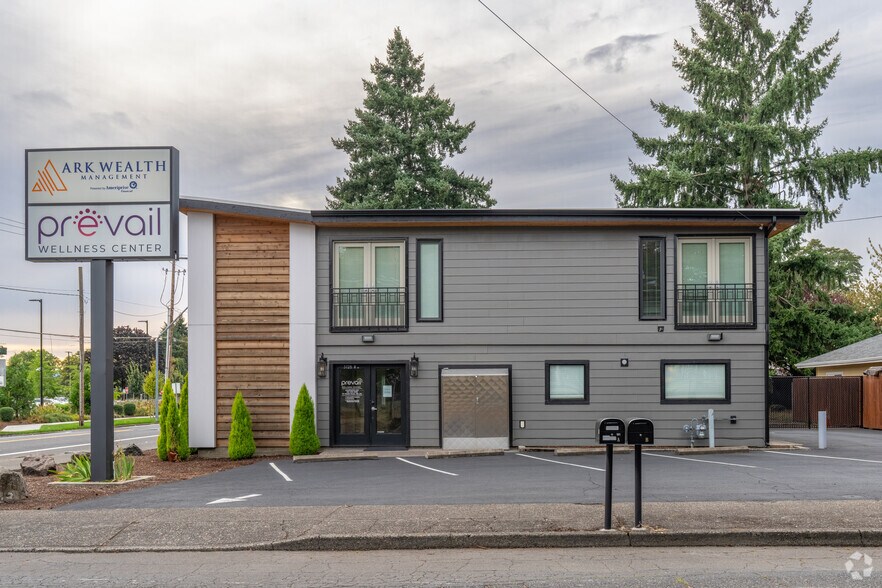 More Photos Of 3128 E Evergreen Blvd, Vancouver Loft Creative Space For Sale