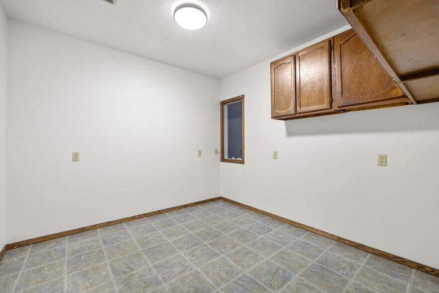 More Photos Of 7101 W Hwy 2 & 52, Minot Storefront Retail Office For Sale