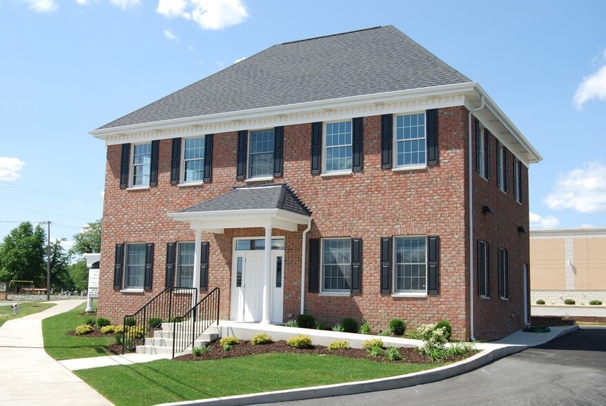Primary Photo Of 9421 Joliet St, Saint John Medical For Sale