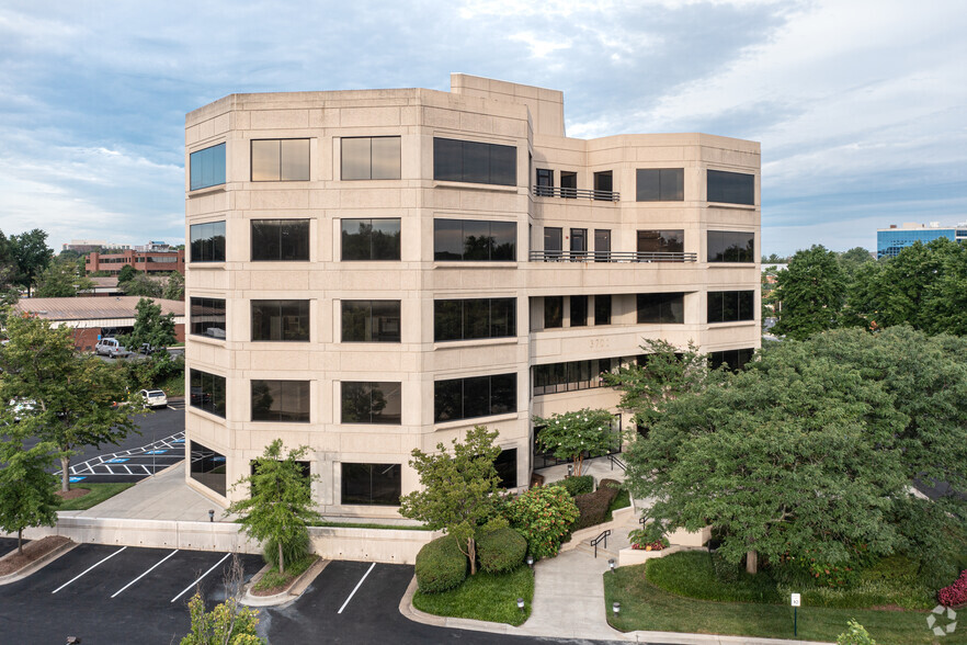 Primary Photo Of 3701 Pender Dr, Fairfax Office For Lease