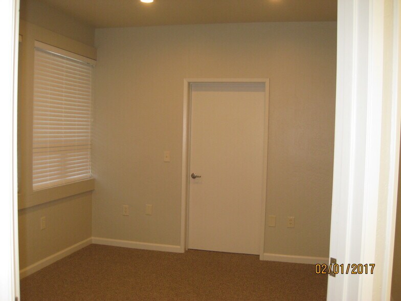 More Photos Of 4145 Clares St, Capitola Office For Lease