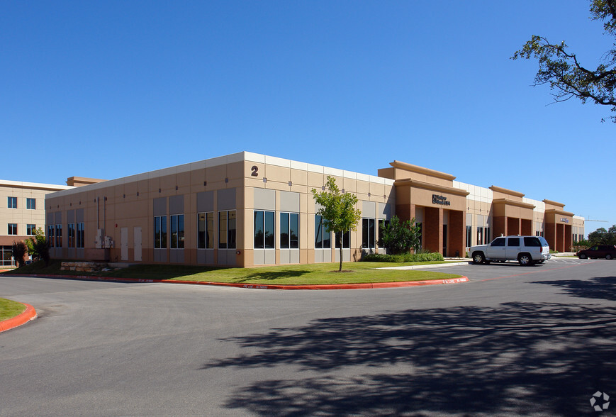 Primary Photo Of 607 E Sonterra Blvd, San Antonio Office For Lease