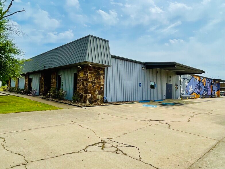 More Photos Of 3904 Ayers Rd, Fort Smith Industrial For Sale