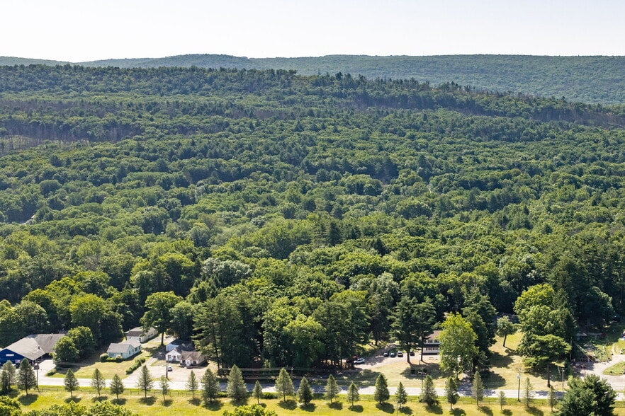 More Photos Of 7 Decker Ln, Port Jervis Apartments For Sale