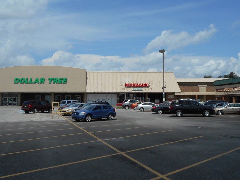 More Photos Of 6250 W 38th St, Indianapolis Unknown For Lease