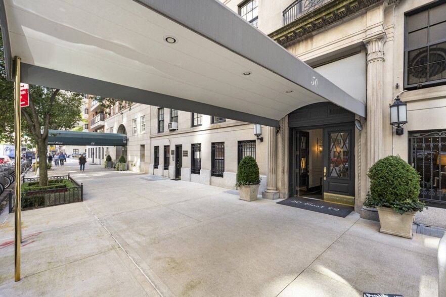 Primary Photo Of 44-50 E 72nd St, New York Apartments For Lease