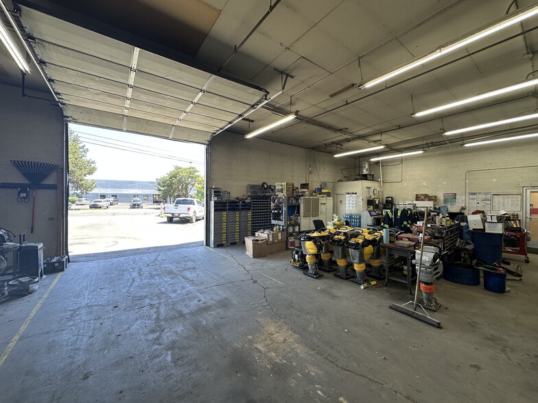More Photos Of 955 Greg St, Sparks Showroom For Sale