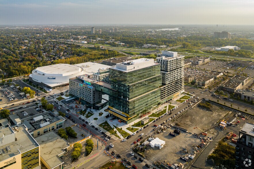 More Photos Of 2000 Rue Jacques-Tétreault, Laval Office For Lease