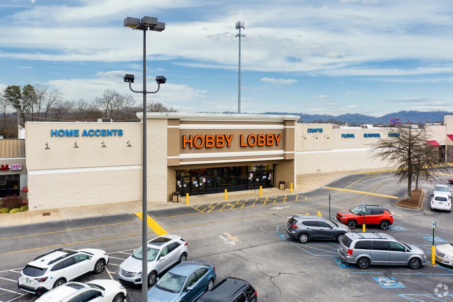 More Photos Of 5450 Hwy 153, Hixson Unknown For Lease