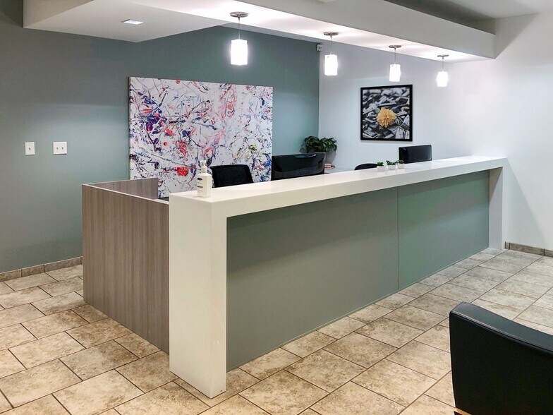 More Photos Of 1251 N Eddy St, South Bend Coworking Space