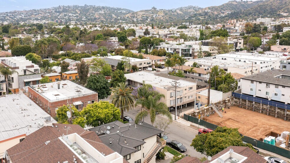 More Photos Of 7154 Lexington Ave, West Hollywood Apartments For Sale
