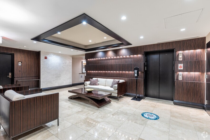 More Photos Of 2900 K St NW, Washington Office For Sale