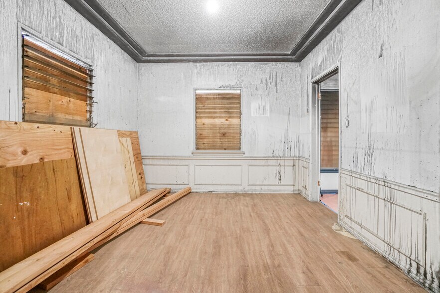 More Photos Of 728 S Genesee Ave, Los Angeles Apartments For Sale