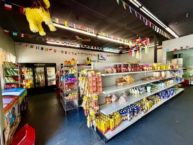 More Photos Of 219-225 State St, Mccomb Storefront For Sale