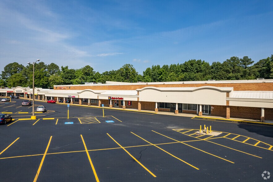 More Photos Of 805-841 W Constance Rd, Suffolk General Retail For Sale