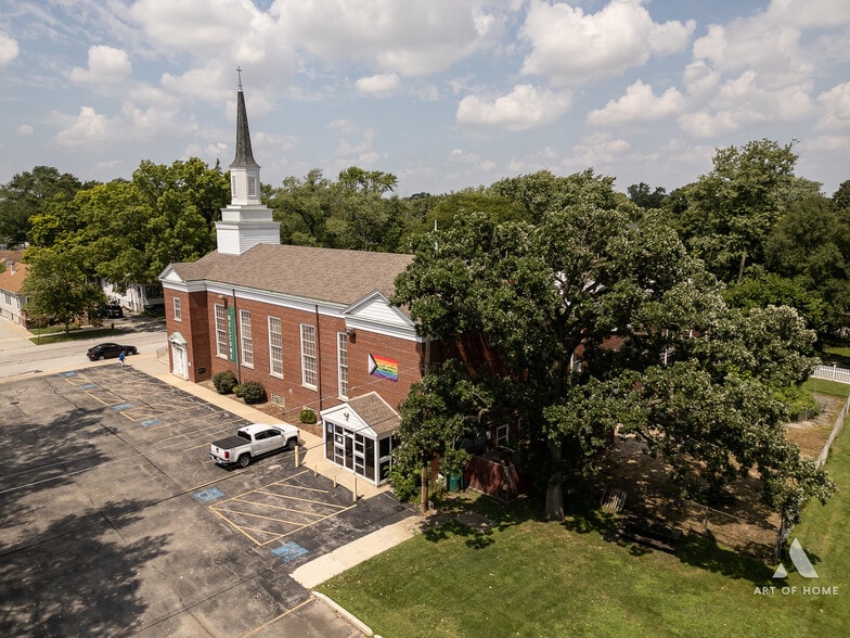 More Photos Of 9411 S 51st Ave, Oak Lawn Religious Facility For Sale