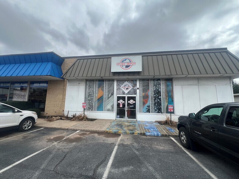 Primary Photo Of 4747 Jonestown Rd, Harrisburg Freestanding For Lease