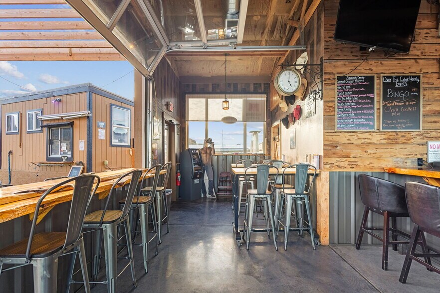 More Photos Of 13959 SW Commercial Loop Rd, Crooked River Ranch Restaurant For Sale