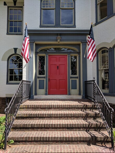 More Photos Of 6000 Middleburg Rd, Middleburg Specialty For Sale