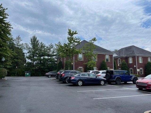 More Photos Of 5811 Bardstown Rd, Louisville Medical For Lease