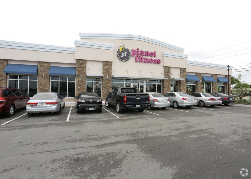 More Photos Of 2400 W Broward Blvd, Fort Lauderdale Unknown For Lease