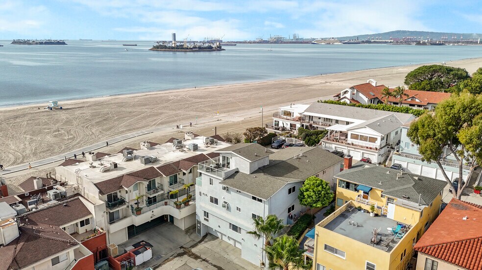 More Photos Of 16 38th Pl, Long Beach Apartments For Sale